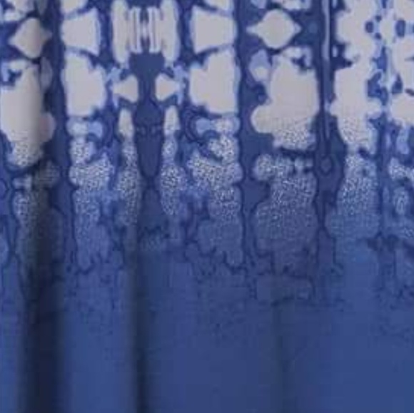 Lularoe XS Maxi - Picture 2 of 3